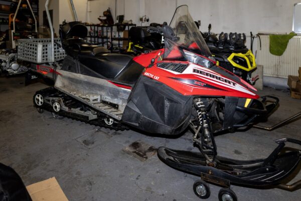 Arctic Cat Bearcat 7000 XT red, 2016