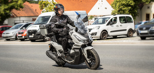 Linhai ADV Buck 125