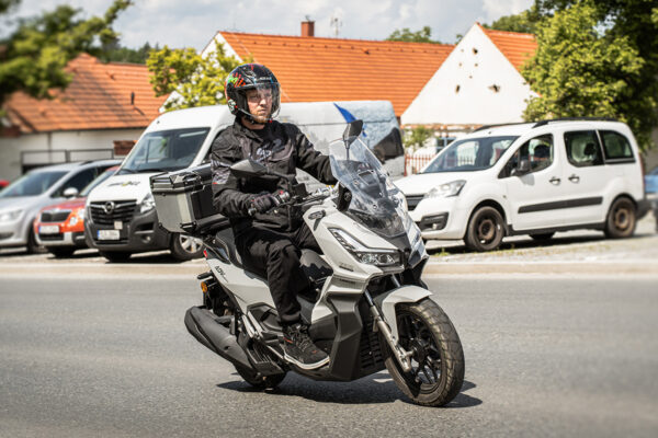 Linhai ADV Buck 125